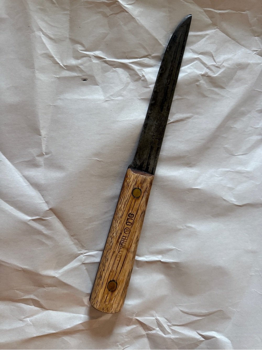Vintage Old Hickory knife with stamped handle and blade